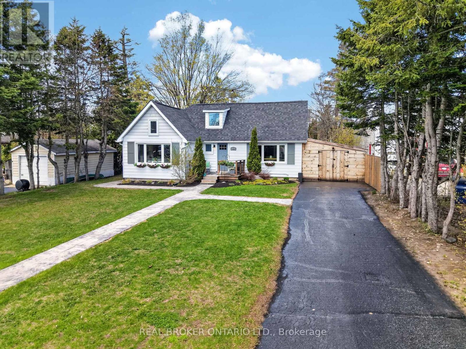 170 GEORGE STREET, Gravenhurst, Ontario