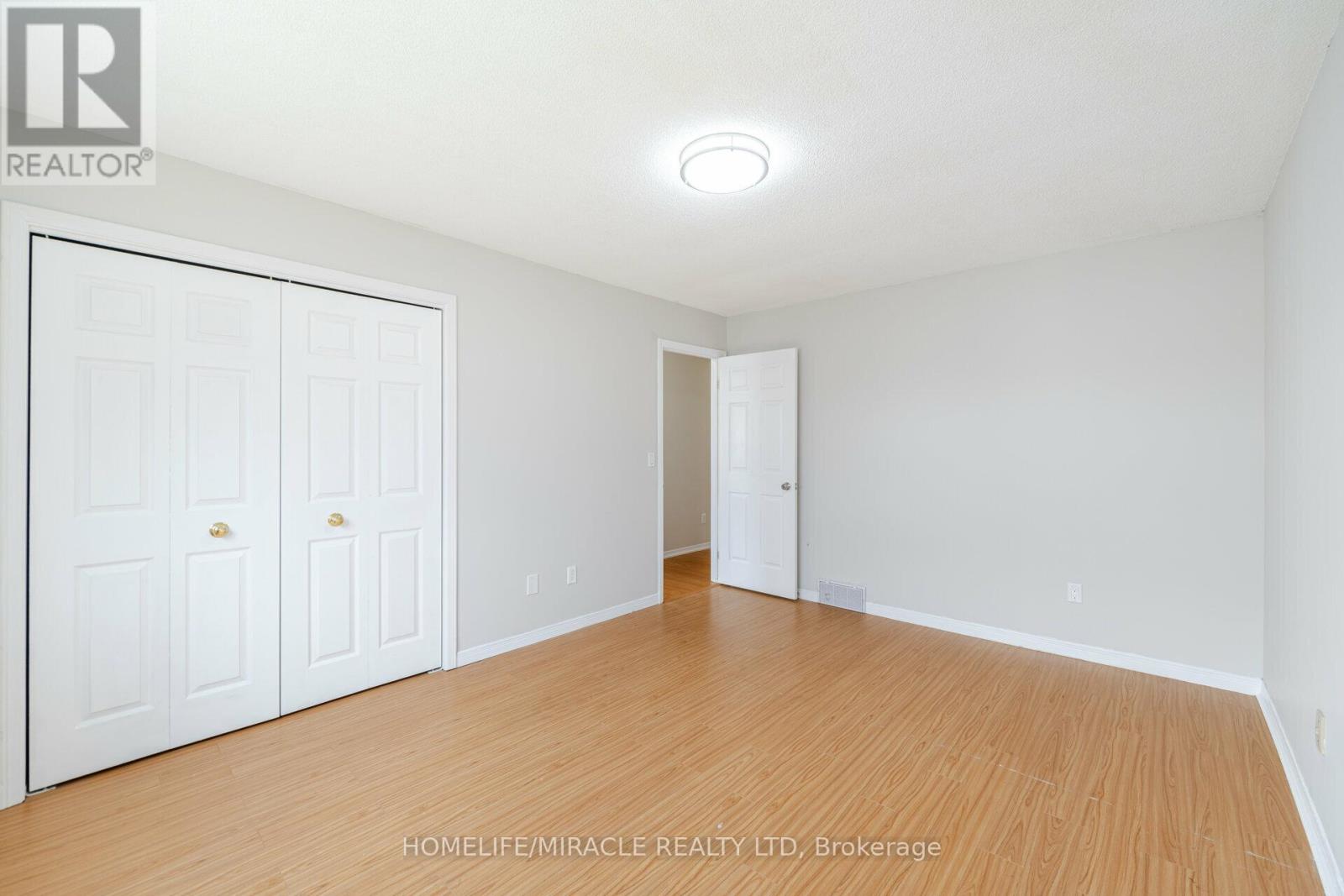 Upper - 36 Poplar Crescent, Welland, Ontario  L3C 6W2 - Photo 13 - X13103238