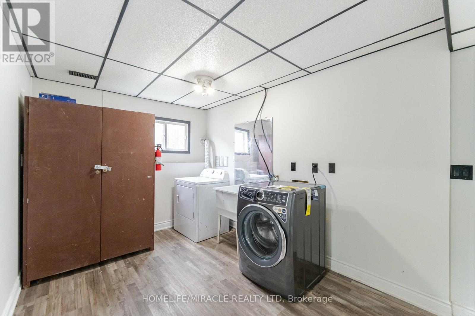 Bsmt - 36 Poplar Crescent, Welland, Ontario  L3C 6W2 - Photo 14 - X13103260