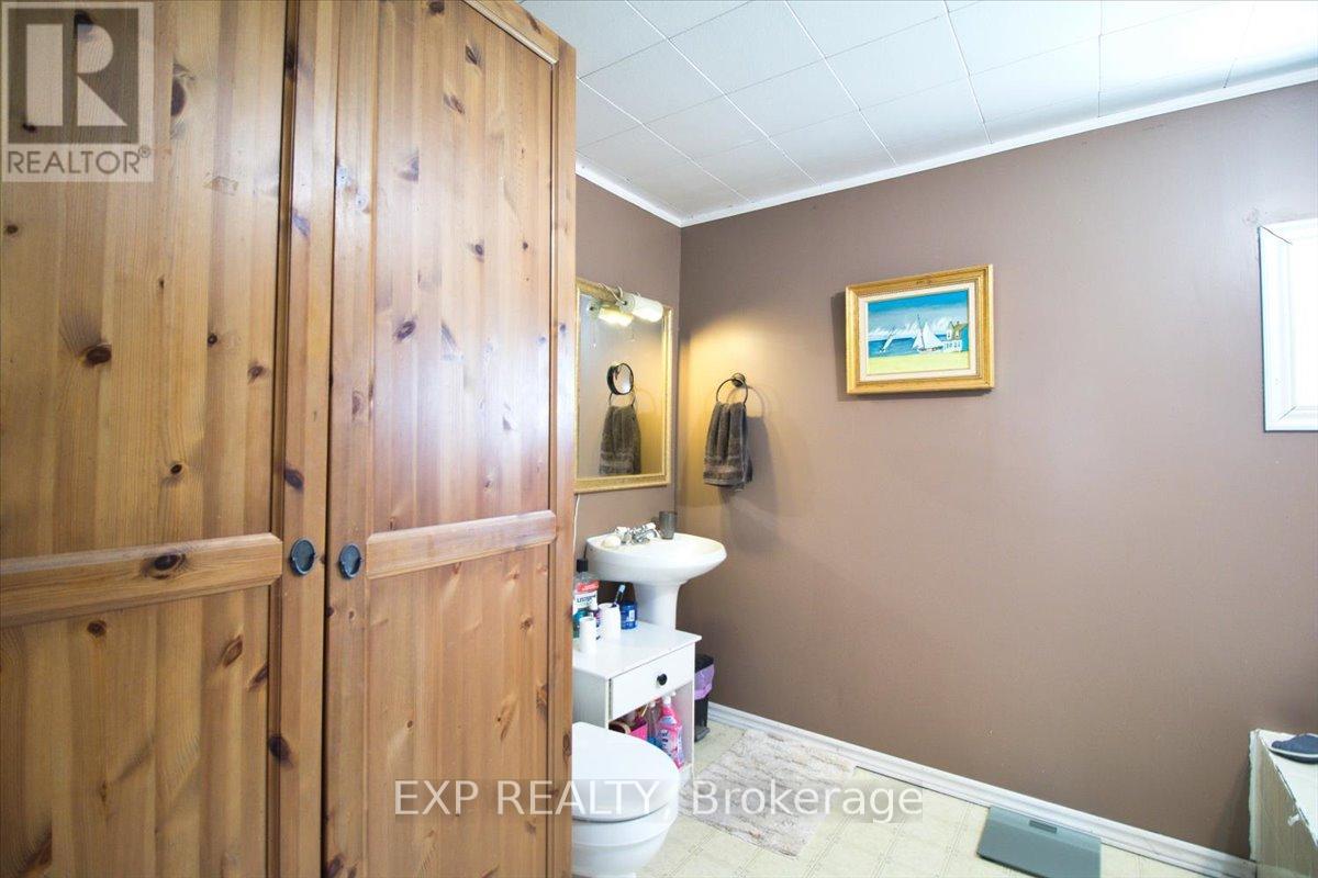 252 Queen Street, Chatham-Kent, Ontario  N0P 1T0 - Photo 22 - X13103296
