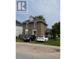 907 FRASER STREET, North Bay, Ontario