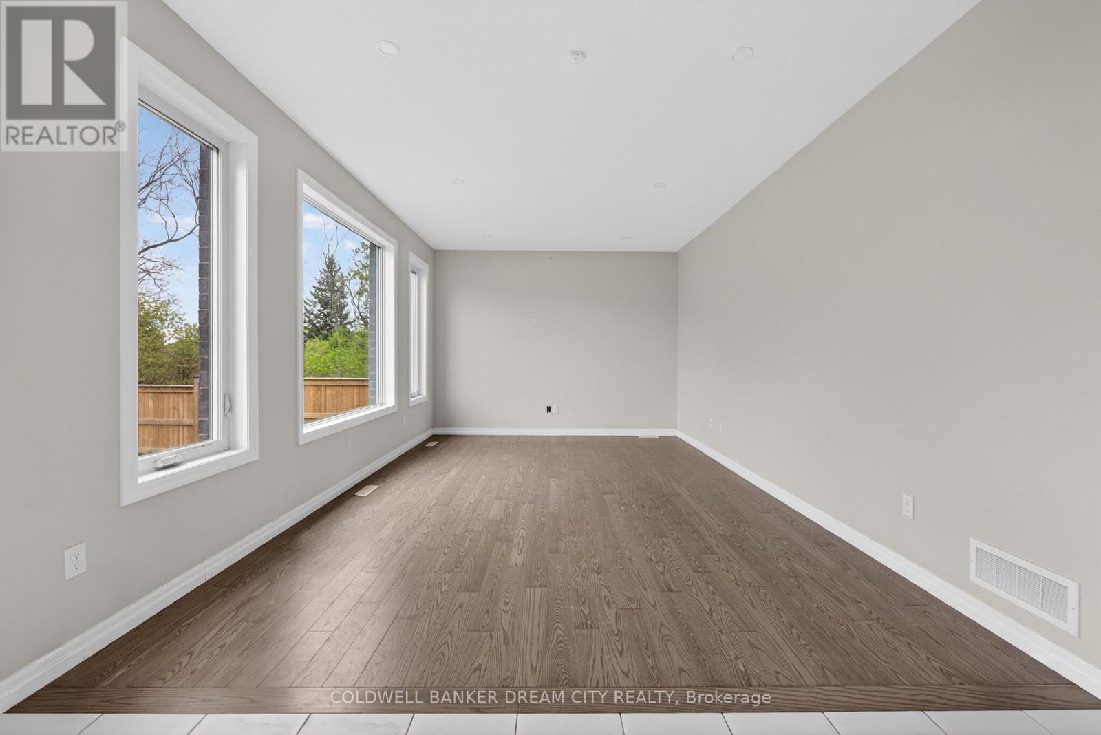 98 Livingston Drive, Tillsonburg, Ontario  N4G 0J3 - Photo 19 - X13103318