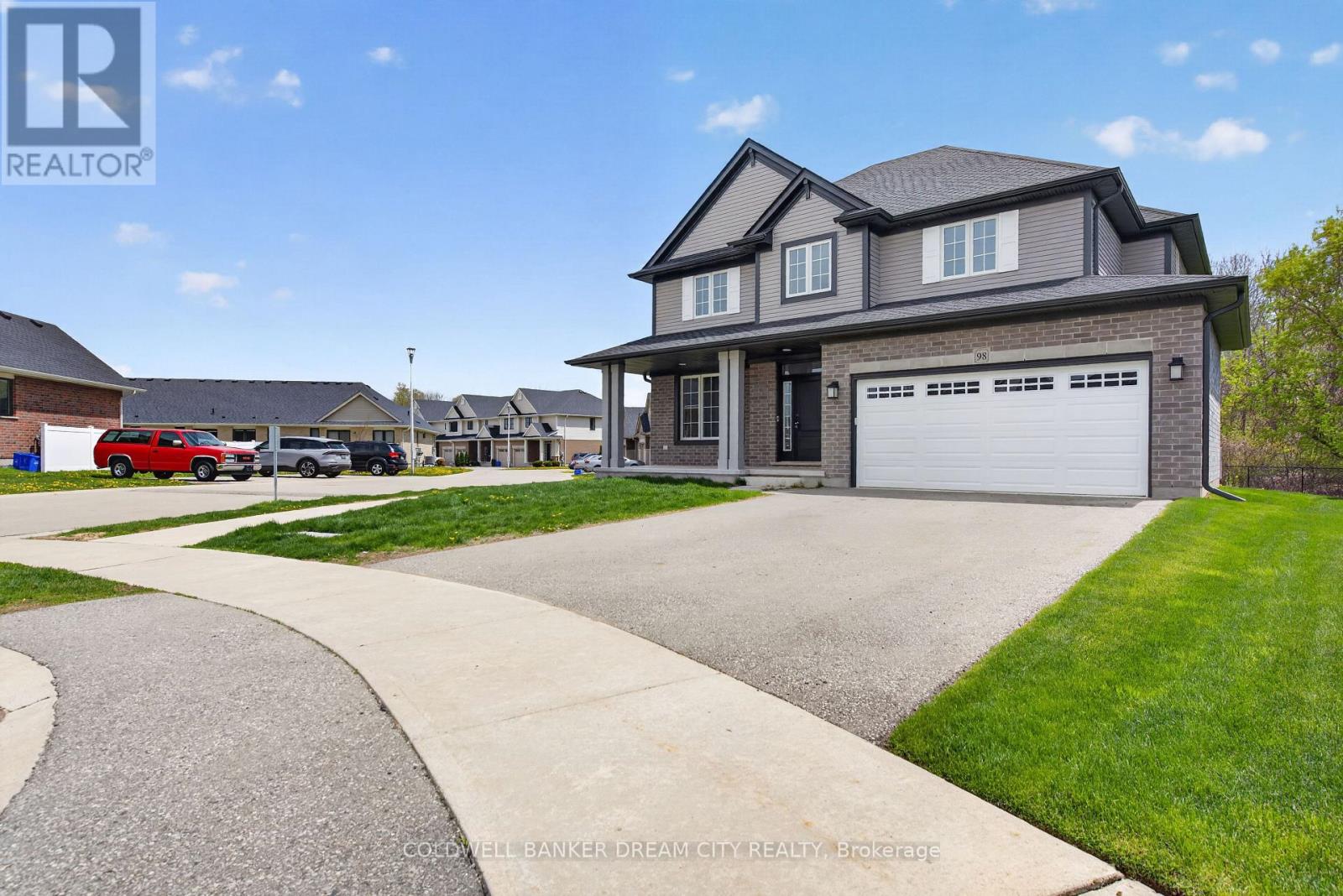98 Livingston Drive, Tillsonburg, Ontario  N4G 0J3 - Photo 3 - X13103318