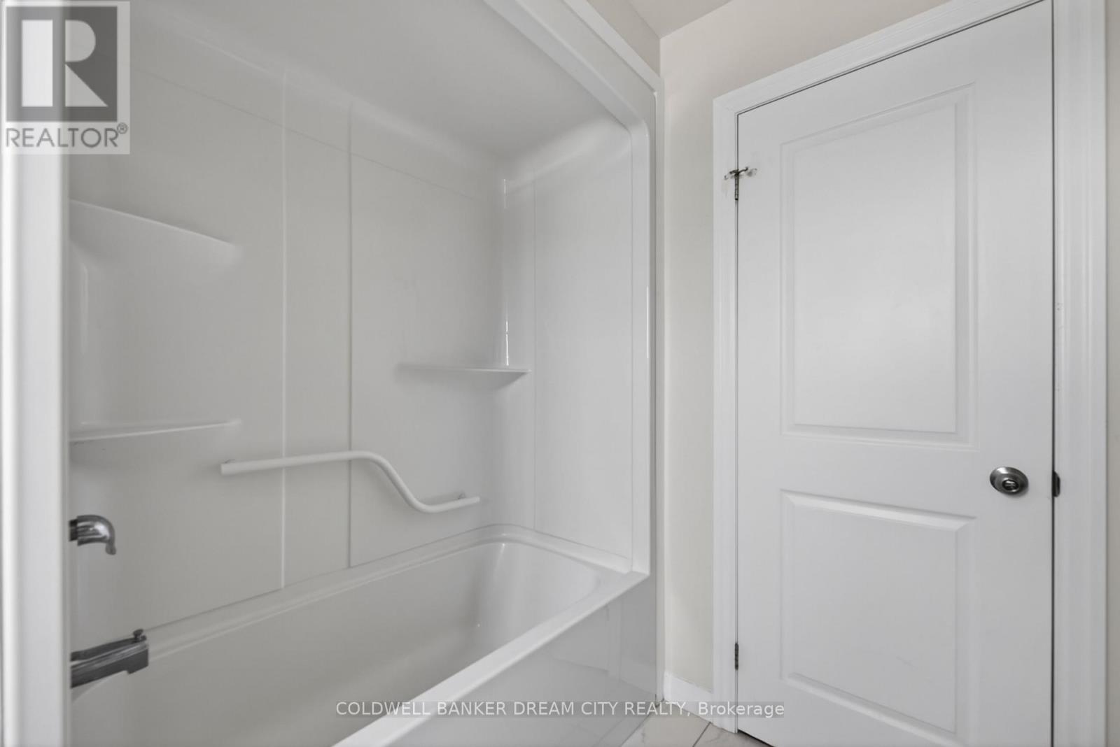 98 Livingston Drive, Tillsonburg, Ontario  N4G 0J3 - Photo 38 - X13103318