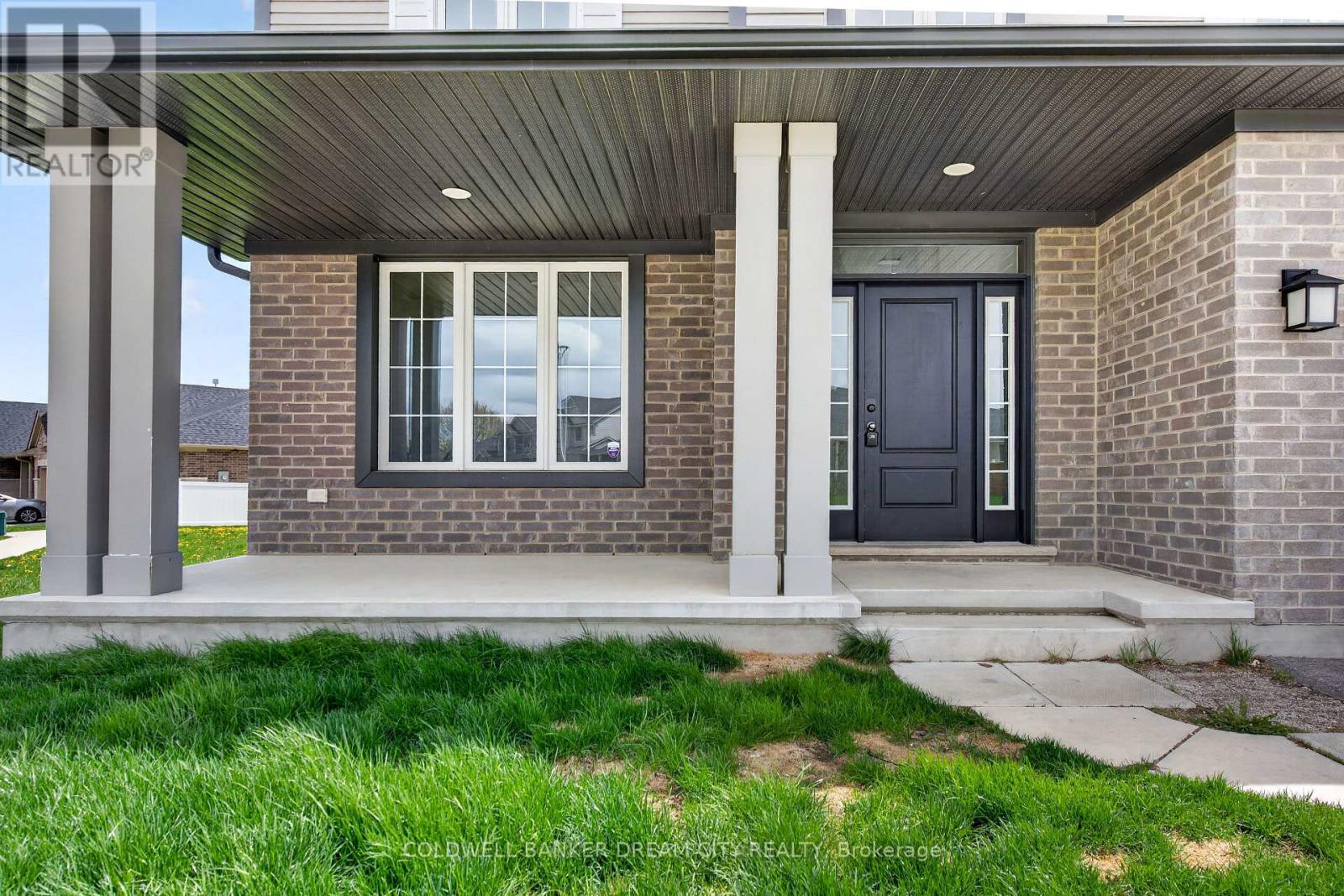 98 Livingston Drive, Tillsonburg, Ontario  N4G 0J3 - Photo 4 - X13103318