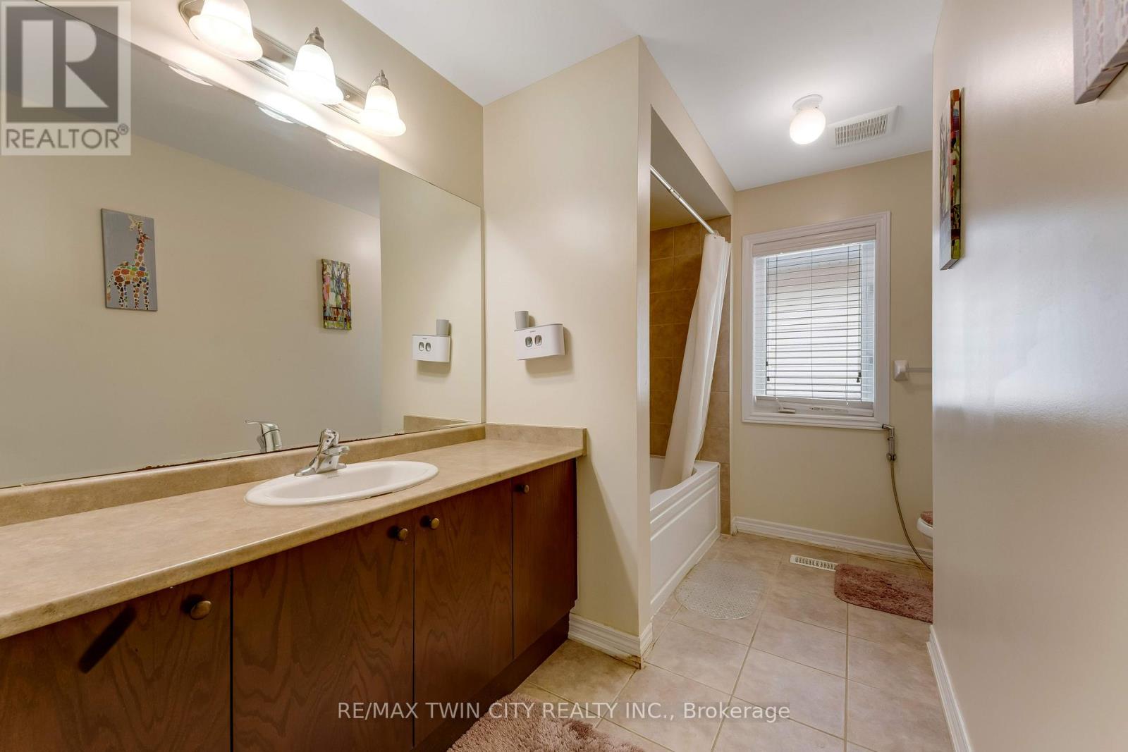 667 Linden Drive, Cambridge, Ontario  N3H 0B6 - Photo 29 - X13103372