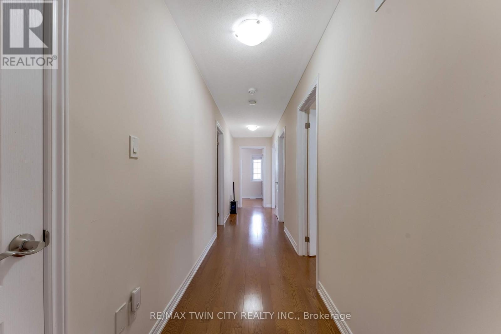 667 Linden Drive, Cambridge, Ontario  N3H 0B6 - Photo 33 - X13103372
