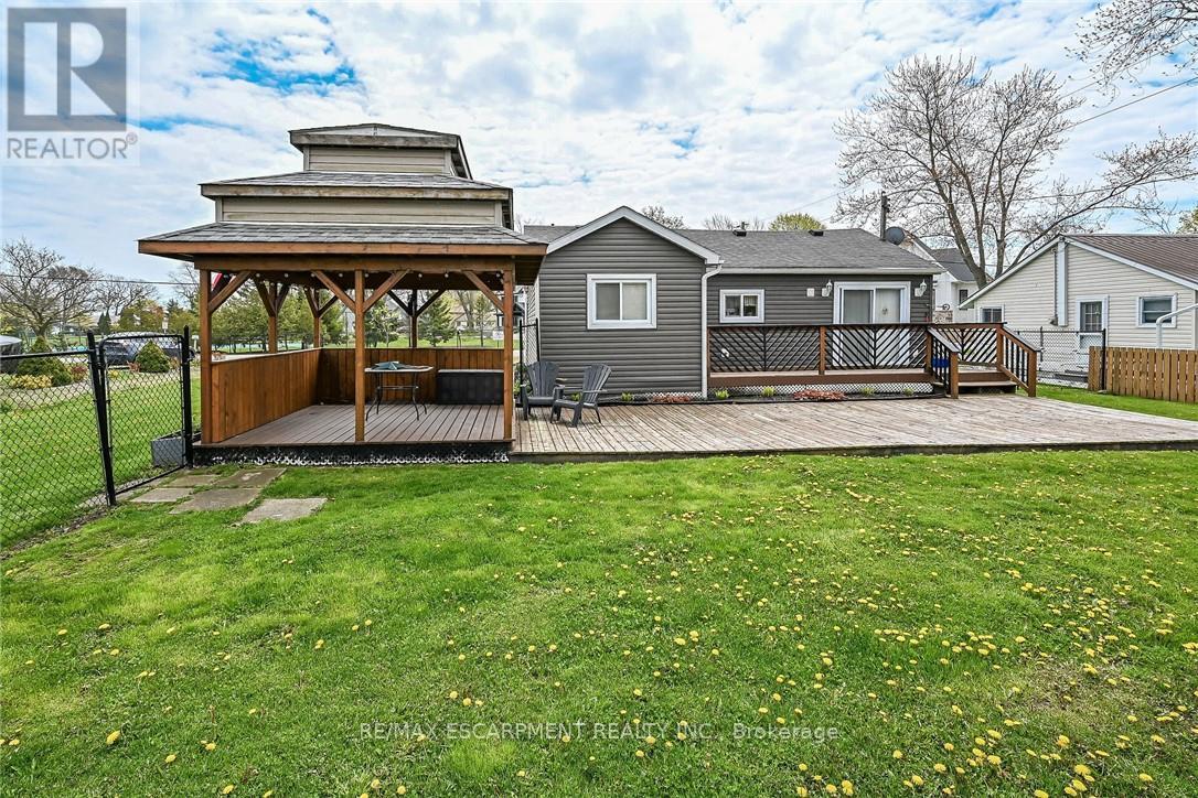 277 Blue Water Parkway, Haldimand, Ontario  N0A 1P0 - Photo 33 - X12929092