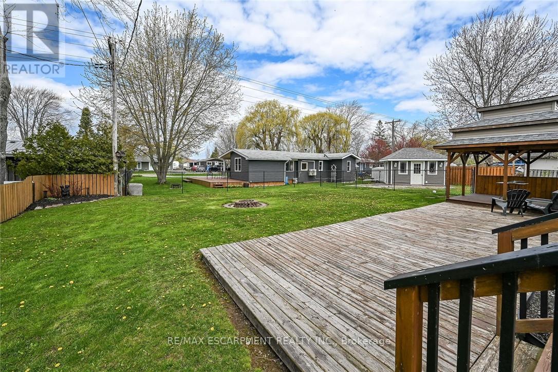 277 Blue Water Parkway, Haldimand, Ontario  N0A 1P0 - Photo 37 - X12929092