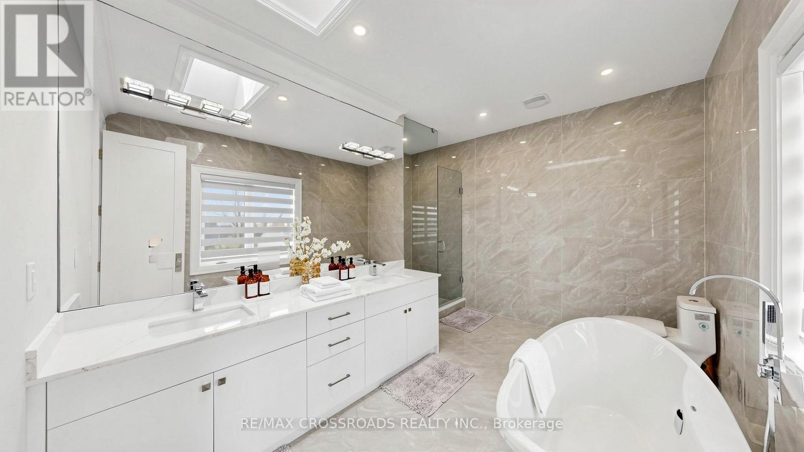 1427 Rosebank Road, Pickering, Ontario  L1V 1P3 - Photo 23 - E13080368