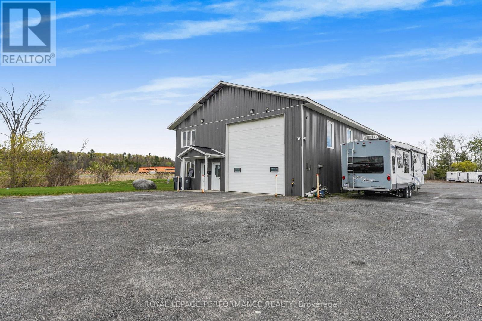 6155 County Road 17 Highway, Alfred And Plantagenet, Ontario  K0B 1L0 - Photo 2 - X12700748