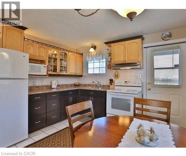 92 Pattandon Avenue Unit# B, Kitchener, Ontario  N2M 3S5 - Photo 5 - 40828326