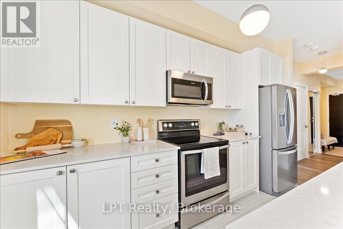 102 - 50 Lakebreeze Drive, Clarington, Ontario  L1B 0V9 - Photo 11 - E13103408