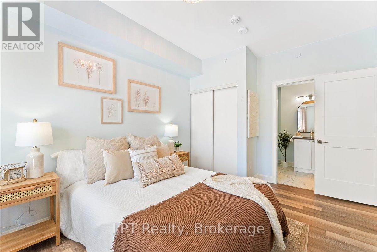 102 - 50 Lakebreeze Drive, Clarington, Ontario  L1B 0V9 - Photo 26 - E13103408