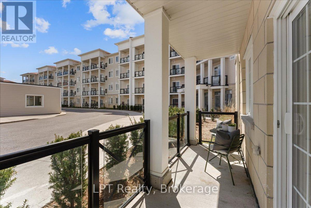 102 - 50 Lakebreeze Drive, Clarington, Ontario  L1B 0V9 - Photo 29 - E13103408