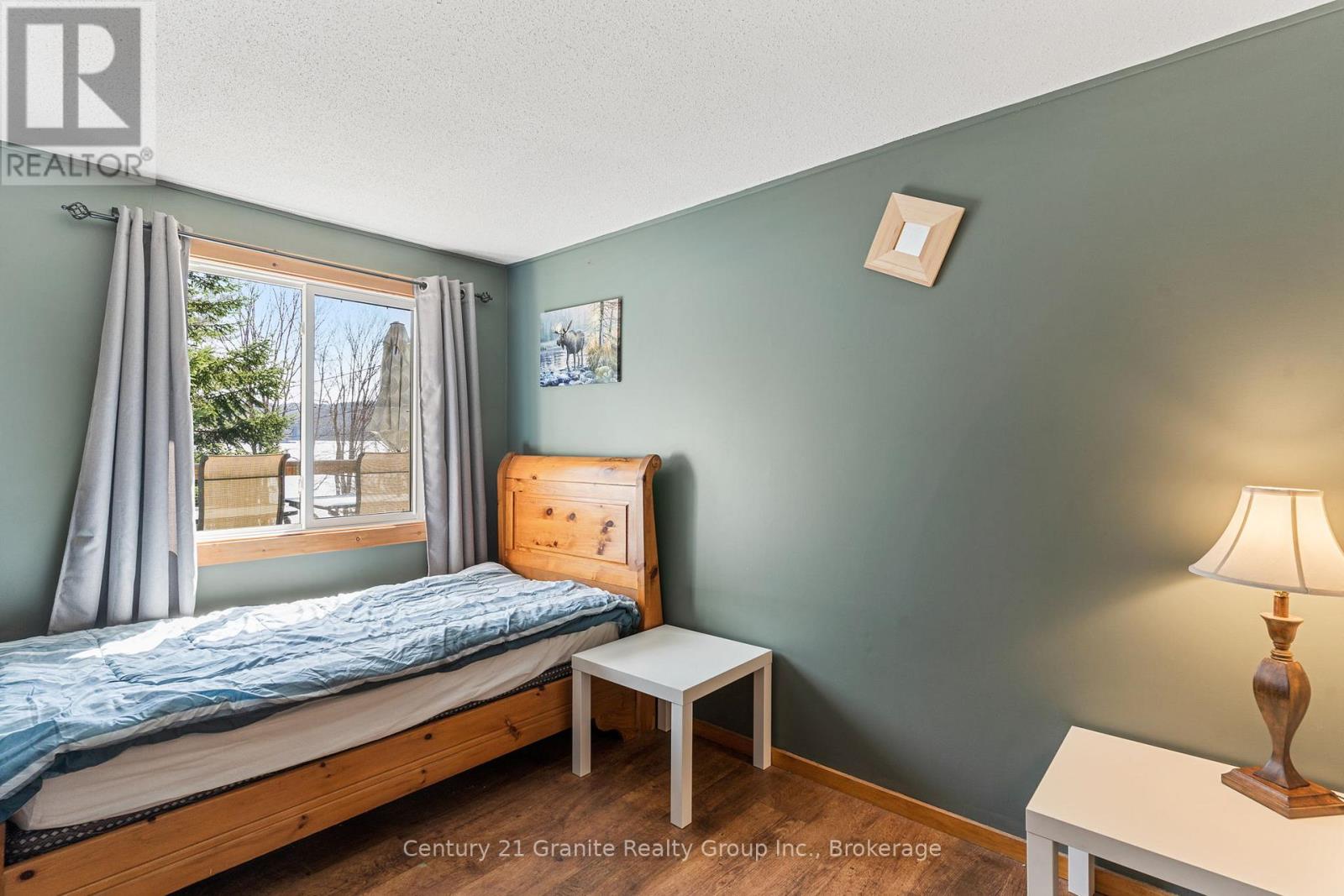 6087 Haliburton Lake Road, Dysart Et Al, Ontario  K0M 1S0 - Photo 18 - X13103400