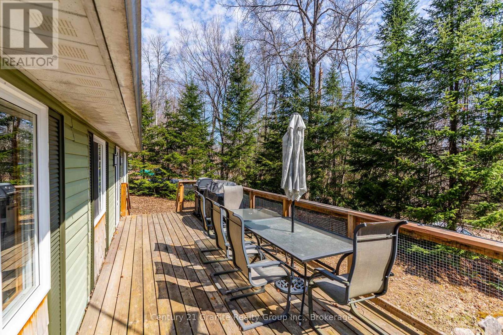 6087 Haliburton Lake Road, Dysart Et Al, Ontario  K0M 1S0 - Photo 4 - X13103400