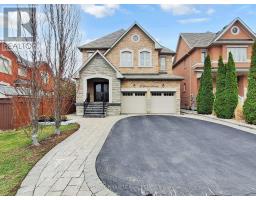 33 GAMBIT AVENUE, Vaughan, Ontario