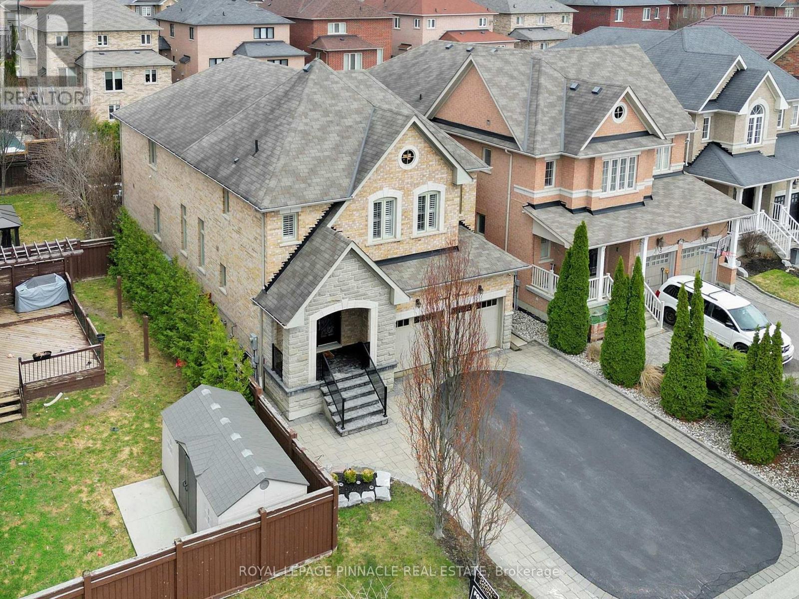 33 Gambit Avenue, Vaughan, Ontario  L4H 0Y7 - Photo 5 - N13043764