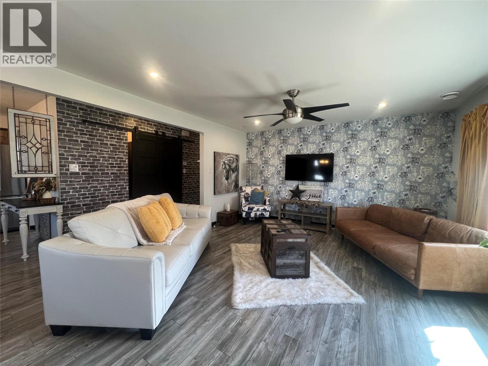 1116 96a Avenue, Dawson Creek, British Columbia  V1G 1M8 - Photo 3 - 10386543