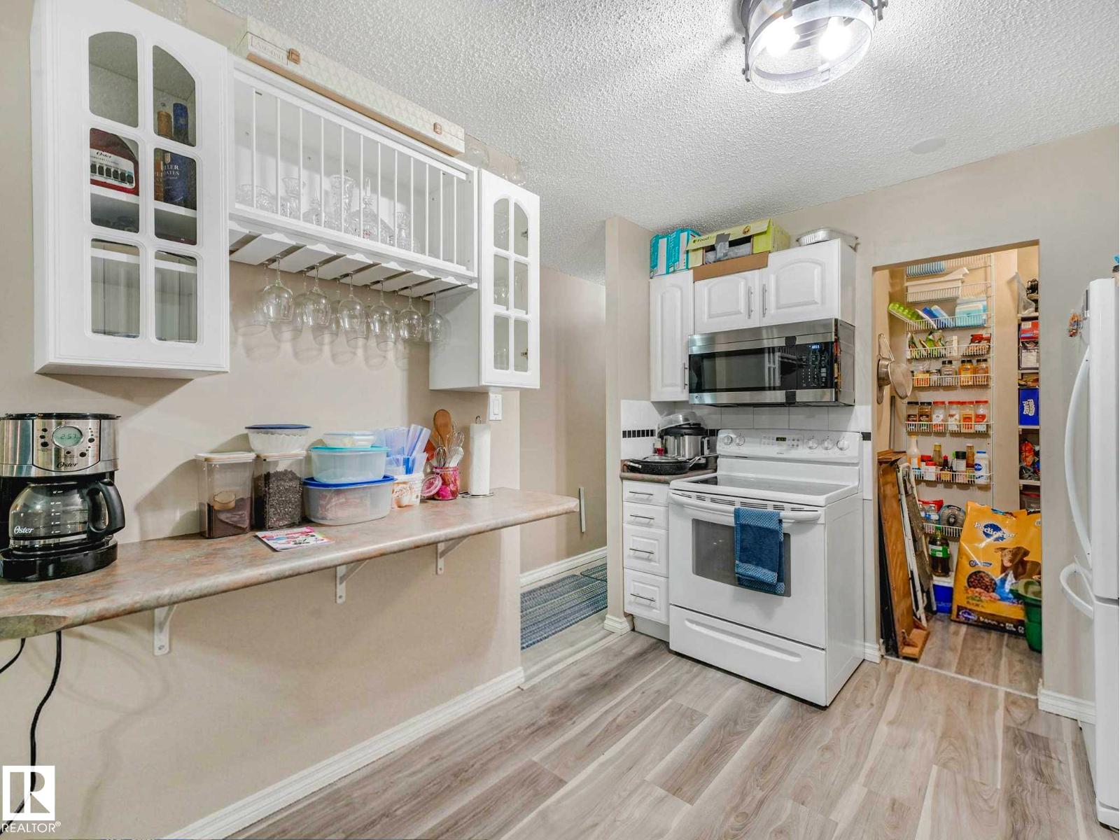 1102 Saddleback Rd Nw, Edmonton, Alberta  T6J 4Z4 - Photo 21 - E4486314