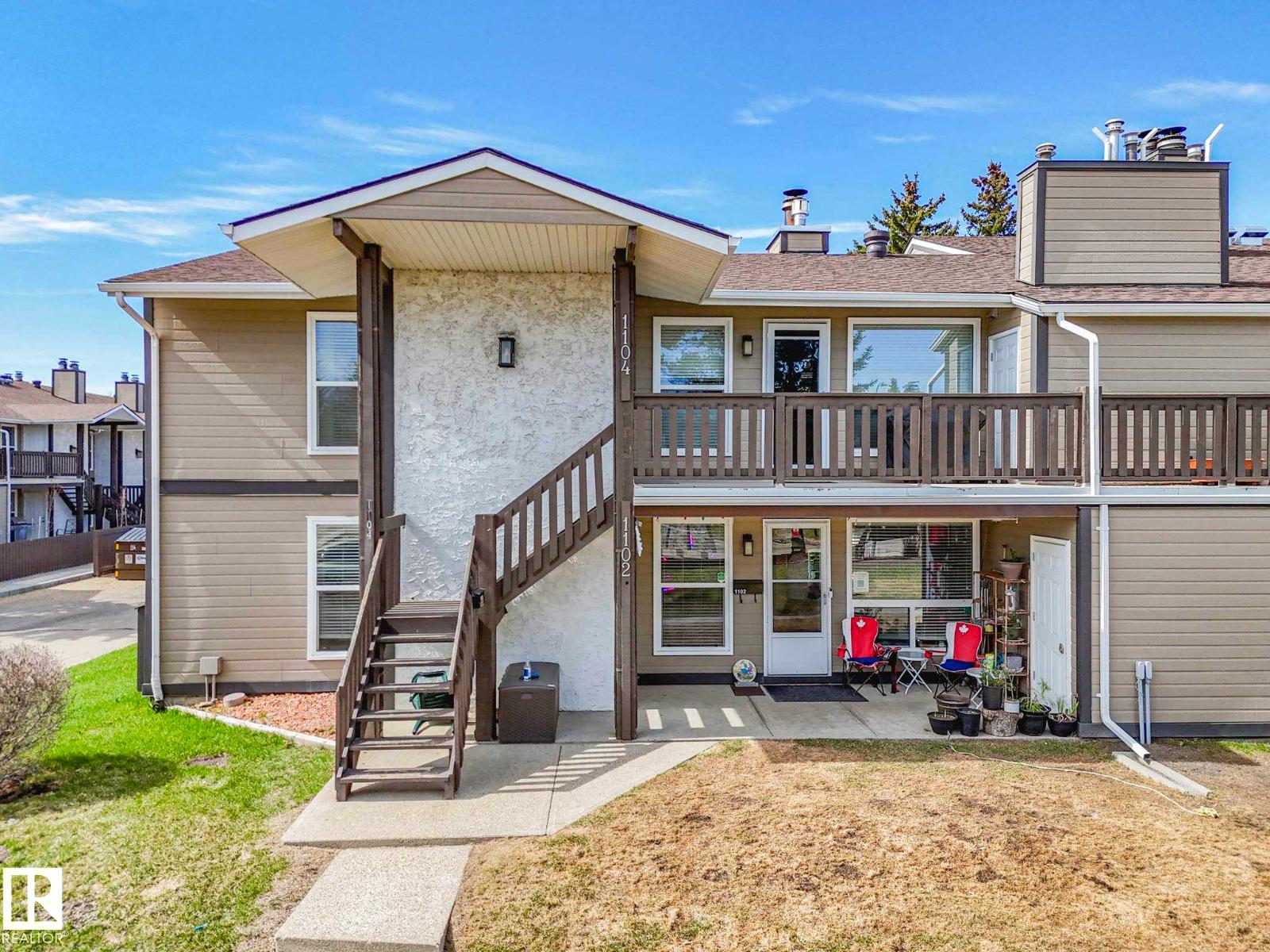 1102 Saddleback Rd Nw, Edmonton, Alberta  T6J 4Z4 - Photo 2 - E4486314