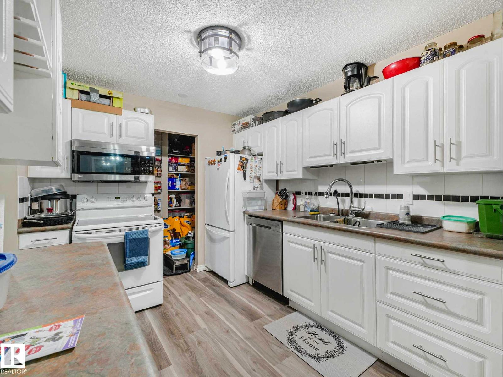 1102 Saddleback Rd Nw, Edmonton, Alberta  T6J 4Z4 - Photo 20 - E4486314