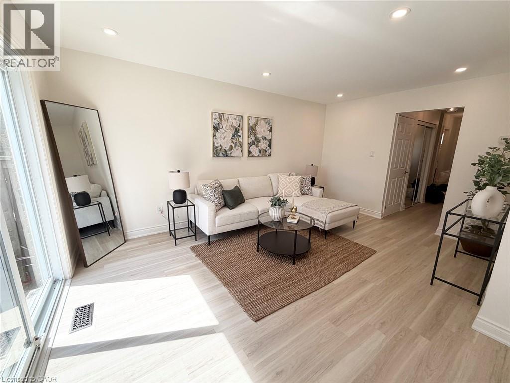 1460 Garth Street Unit# 4a, Hamilton, Ontario  L9B 1R6 - Photo 1 - 40828167