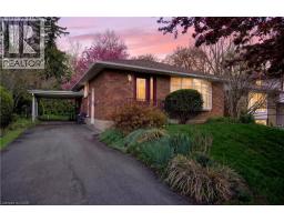 34 HELEN Street, Dundas, Ontario