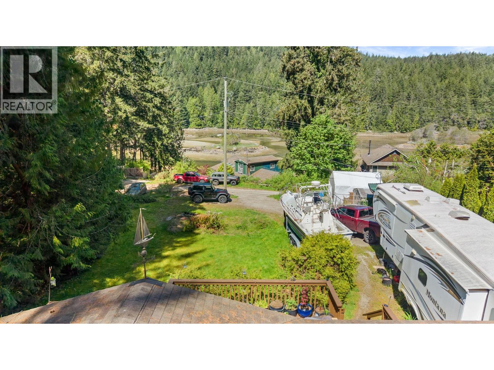 13262 Porters Road, Madeira Park, British Columbia  V0N 2H1 - Photo 28 - R3121306