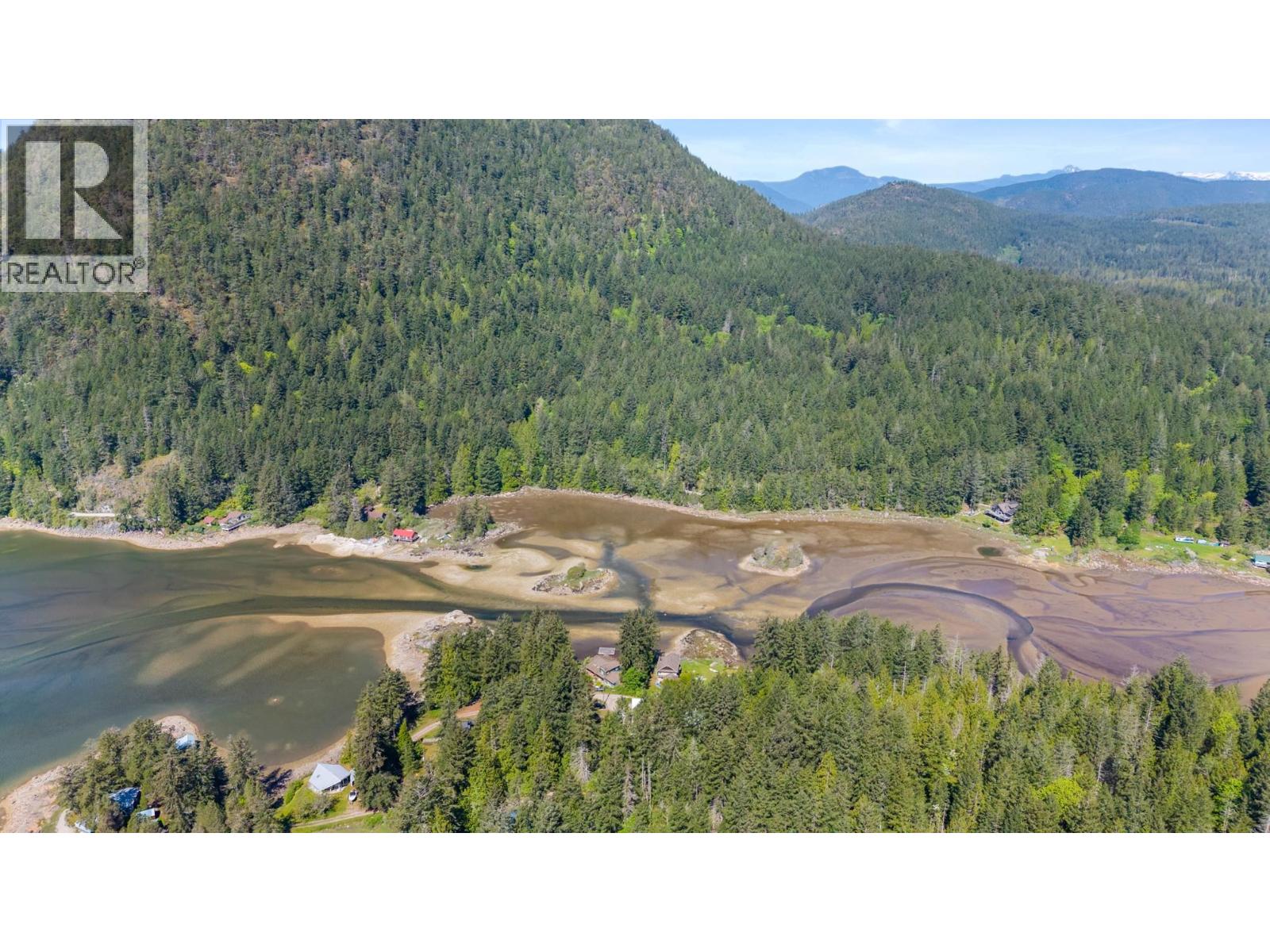 13262 Porters Road, Madeira Park, British Columbia  V0N 2H1 - Photo 32 - R3121306