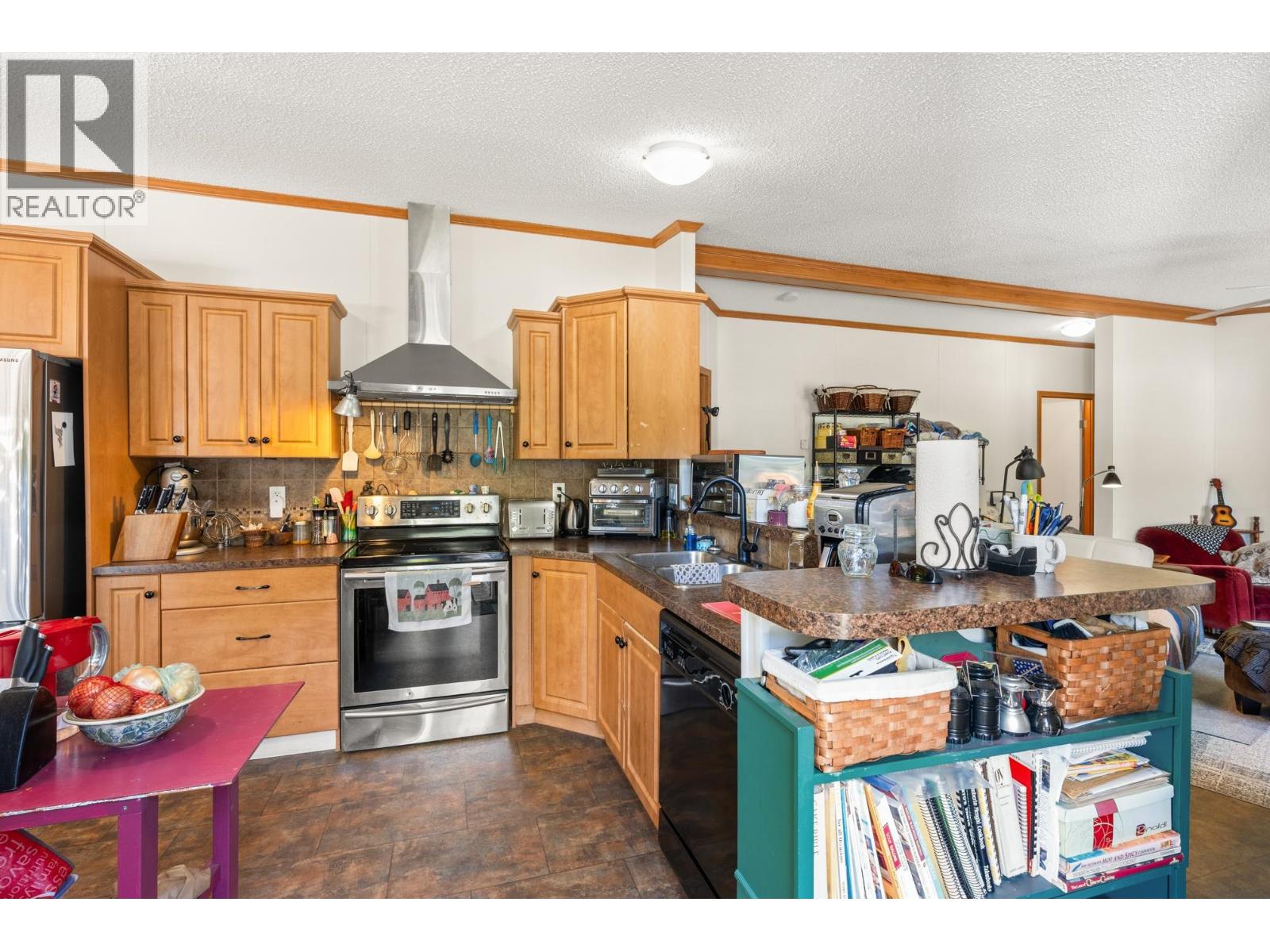 13262 Porters Road, Madeira Park, British Columbia  V0N 2H1 - Photo 6 - R3121306