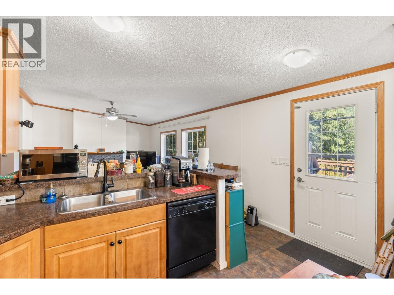 13262 Porters Road, Madeira Park, British Columbia  V0N 2H1 - Photo 7 - R3121306