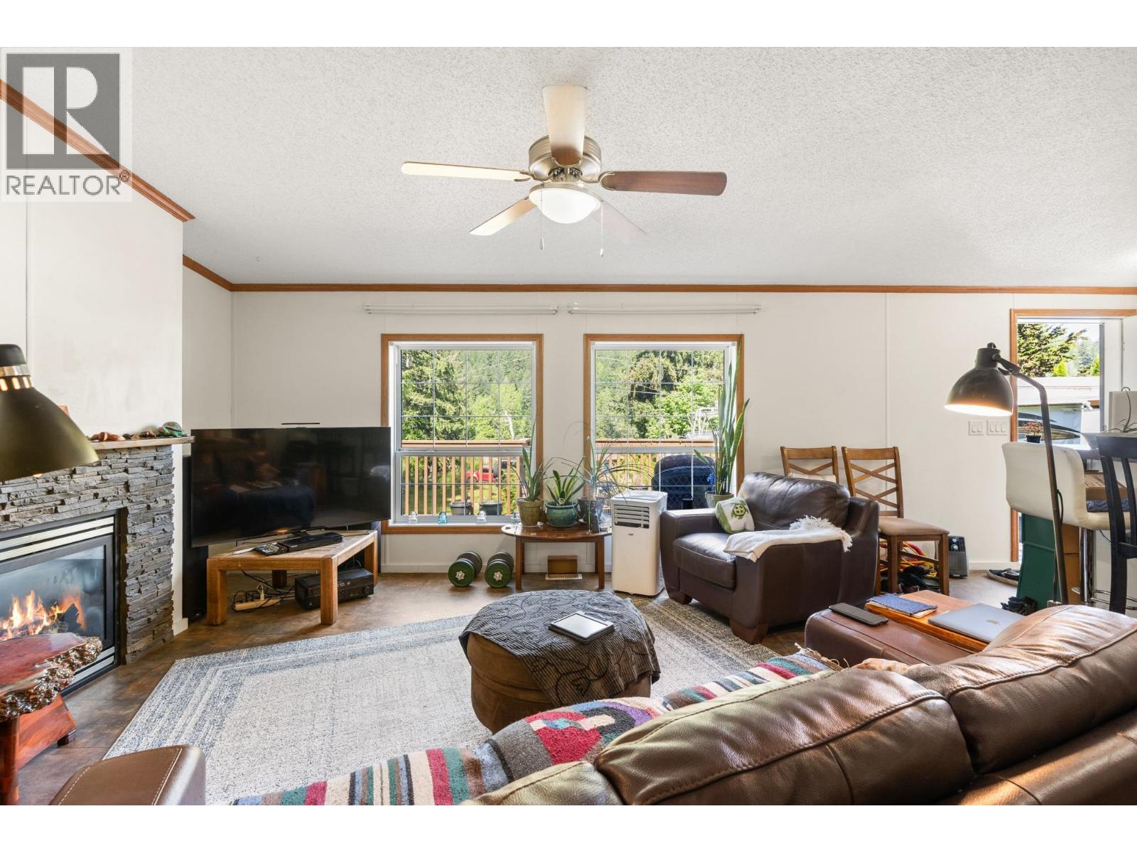 13262 Porters Road, Madeira Park, British Columbia  V0N 2H1 - Photo 9 - R3121306