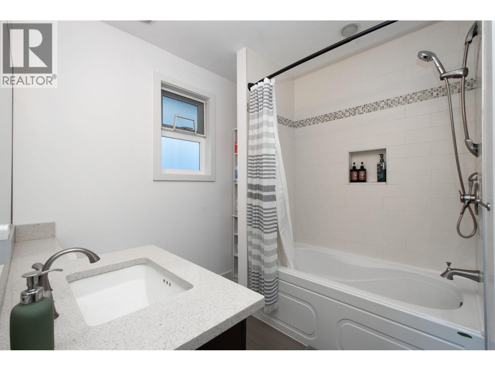 2248 Graveley Street, Vancouver, British Columbia  V5L 3C2 - Photo 22 - R3121333