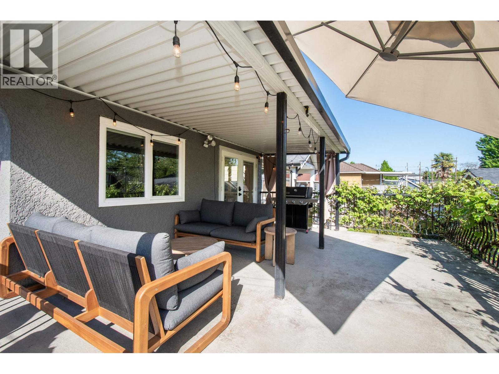 2248 Graveley Street, Vancouver, British Columbia  V5L 3C2 - Photo 35 - R3121333