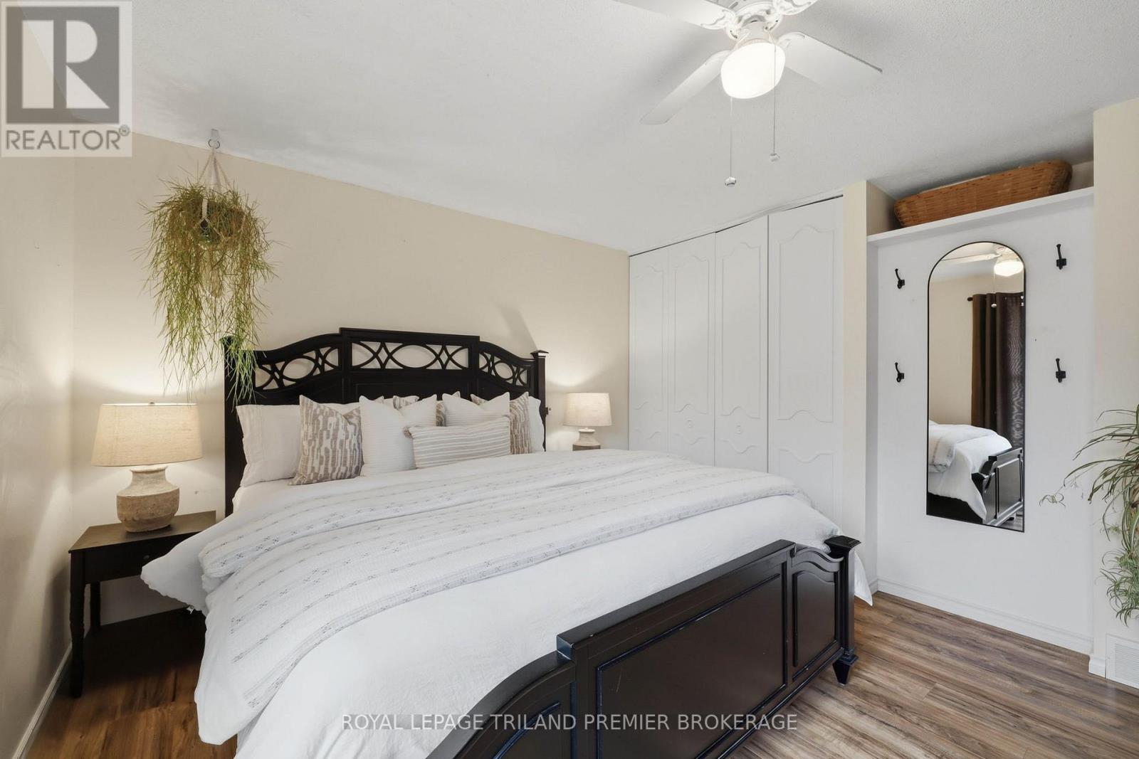 20 Crabtree Avenue, London North, Ontario  N6G 2H7 - Photo 19 - X13103452