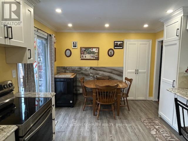 453 Leonard Avenue, Welland, Ontario  L3C 3A2 - Photo 4 - X12669394