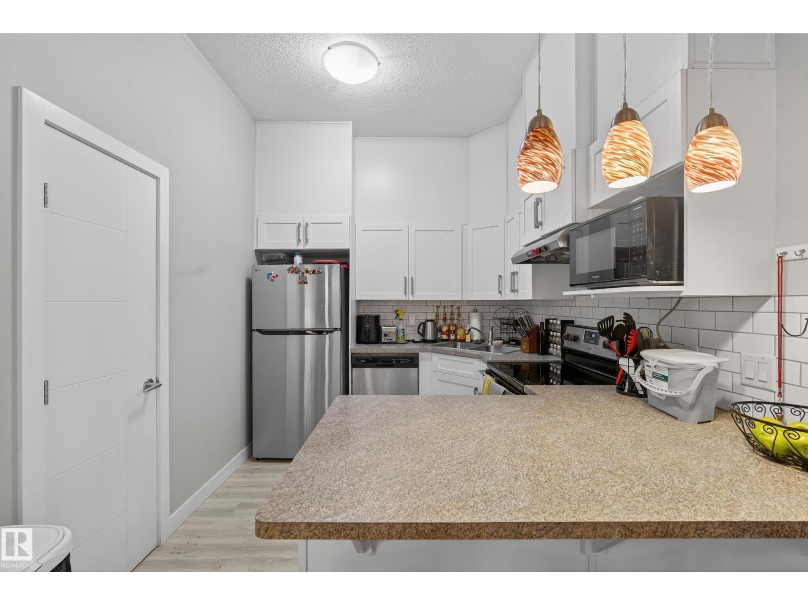 9052 92 St Nw, Edmonton, Alberta  T6C 3R2 - Photo 36 - E4486620