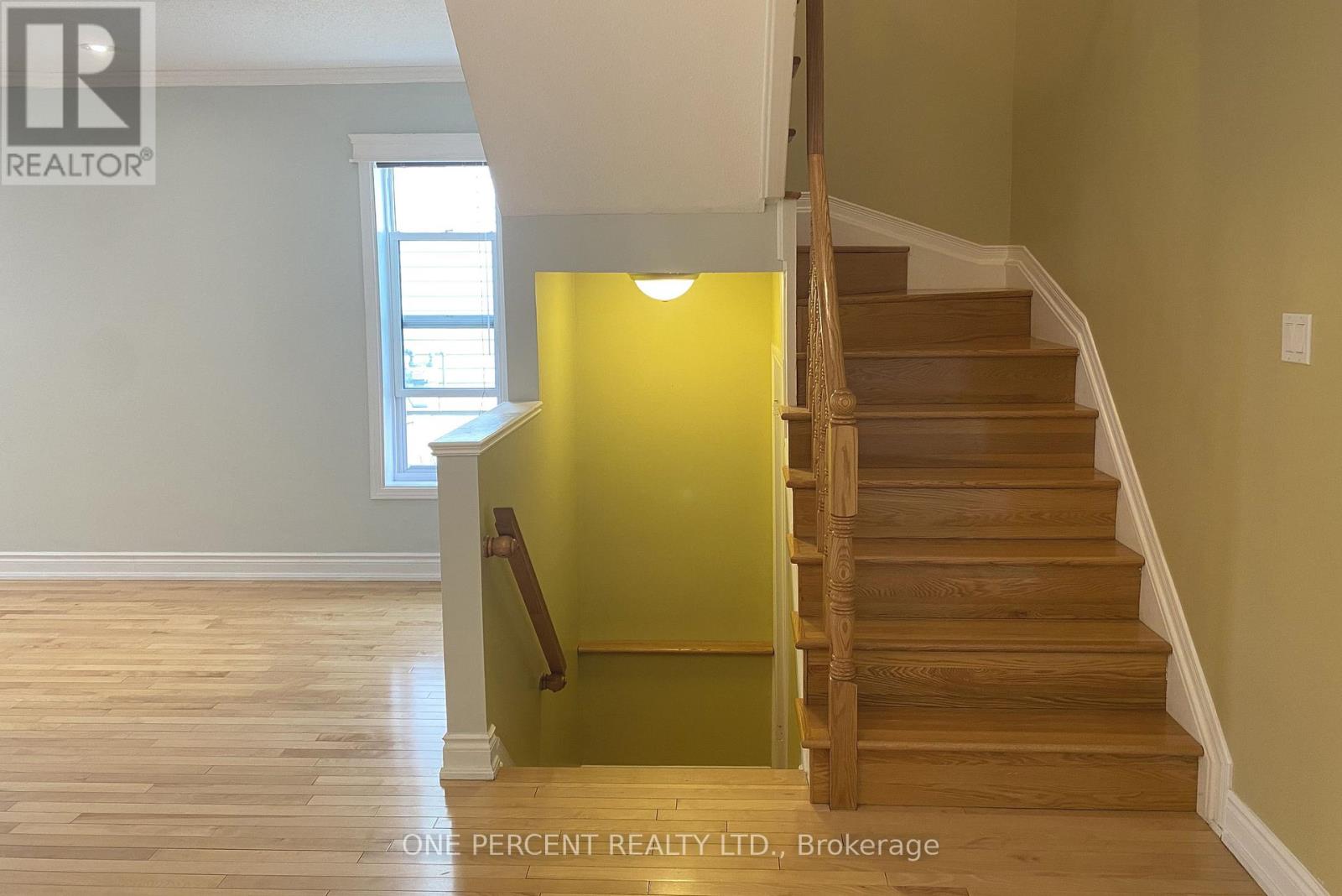 311 Southcrest Private, Ottawa, Ontario  K1V 2B7 - Photo 9 - X13103526