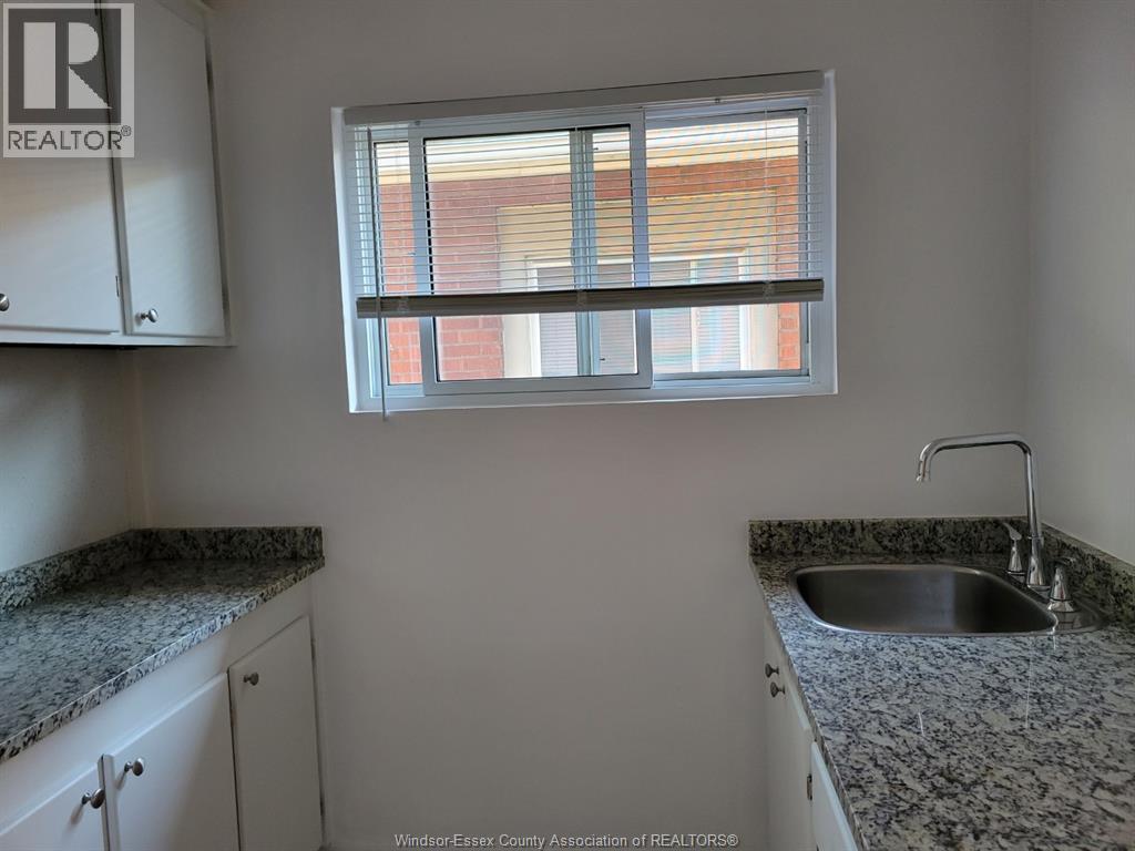 340 Partington Avenue Unit# 2, Windsor, Ontario  N9B 2N5 - Photo 22 - 26010542
