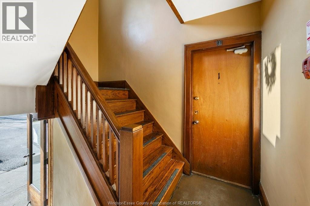 340 Partington Avenue Unit# 2, Windsor, Ontario  N9B 2N5 - Photo 5 - 26010542