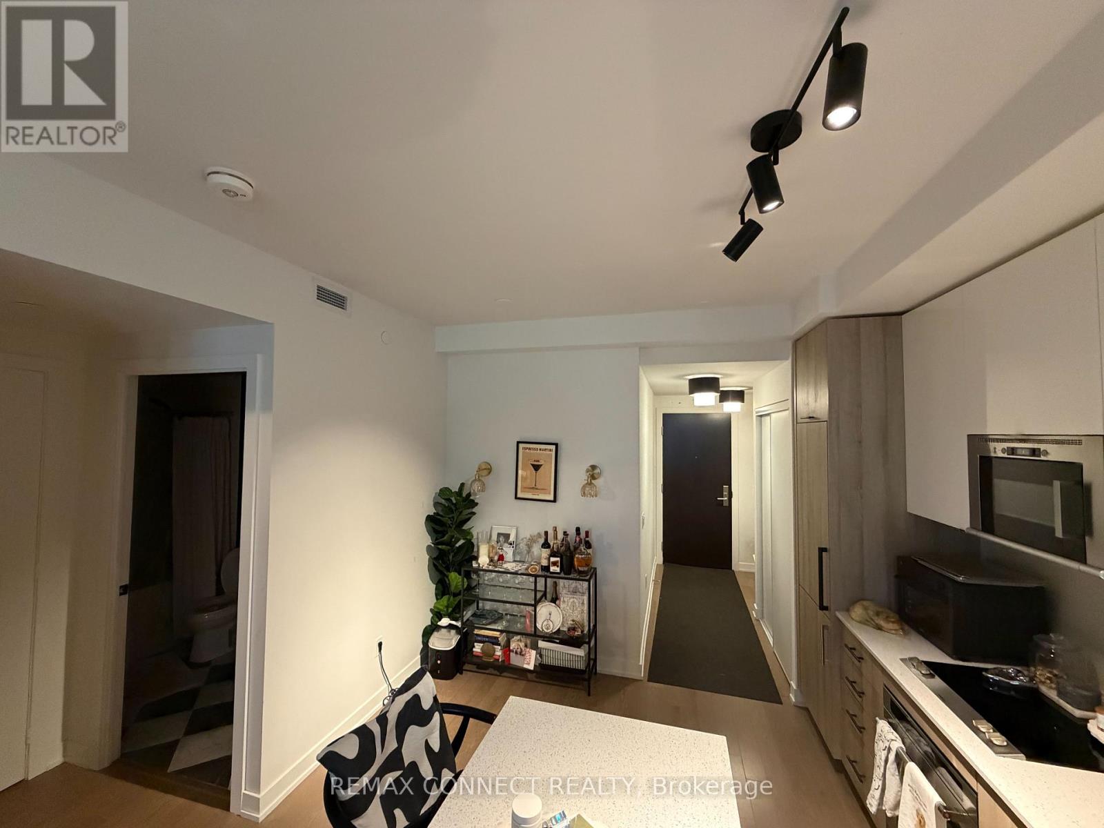 621 - 330 Richmond Street W, Toronto, Ontario  M5V 0M4 - Photo 4 - C13096464