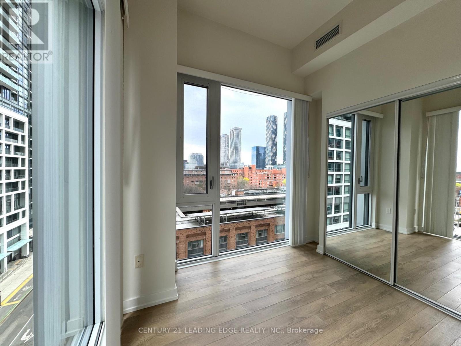 718 - 158 Front Street E, Toronto, Ontario  M5A 1E5 - Photo 9 - C13101652