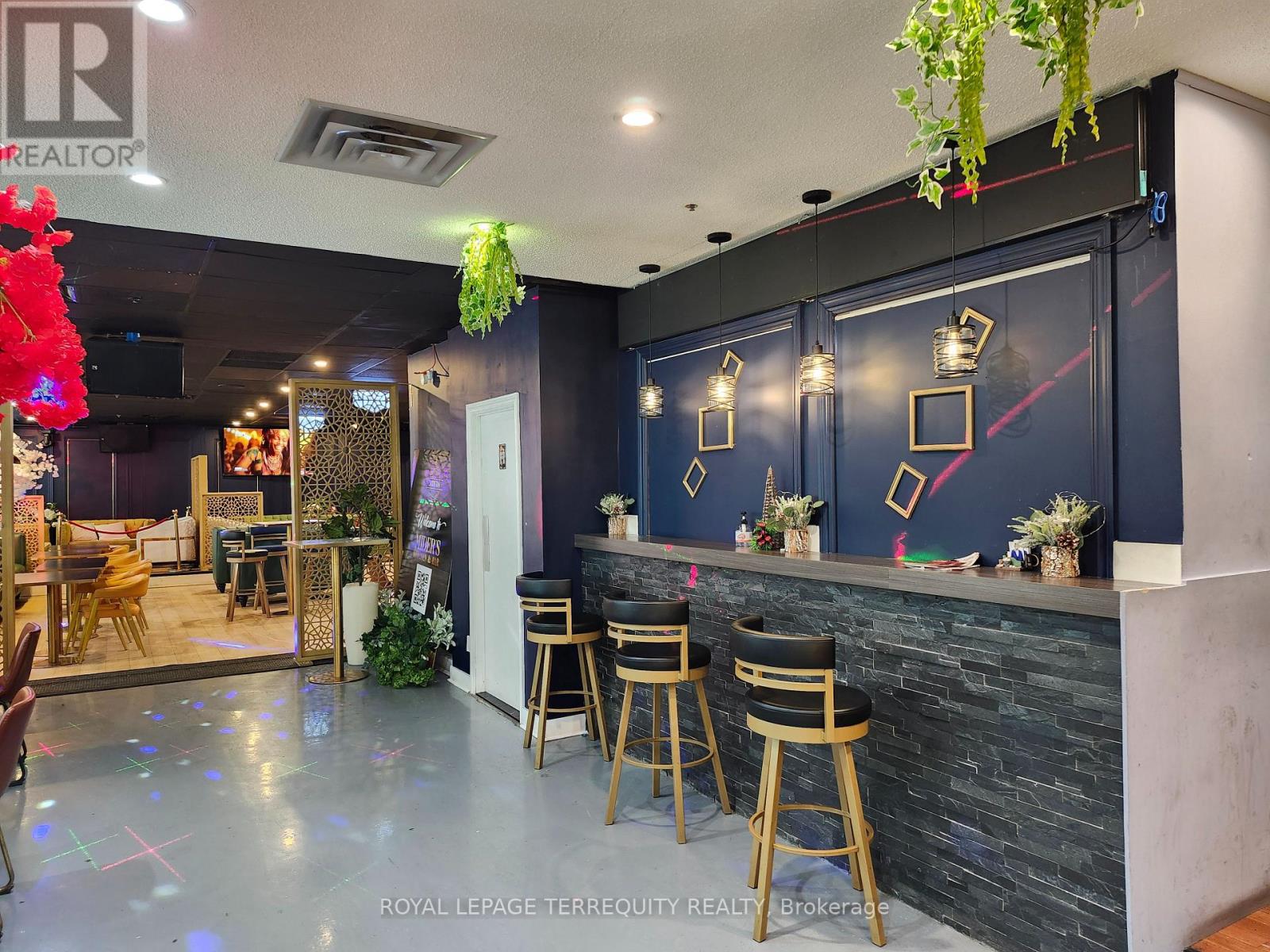 1 - 1370 Birchmount Road, Toronto, Ontario  M1P 2E3 - Photo 3 - E13101842