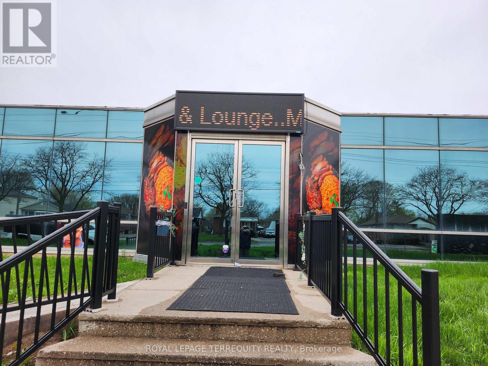 1 - 1370 BIRCHMOUNT ROAD, Toronto, Ontario