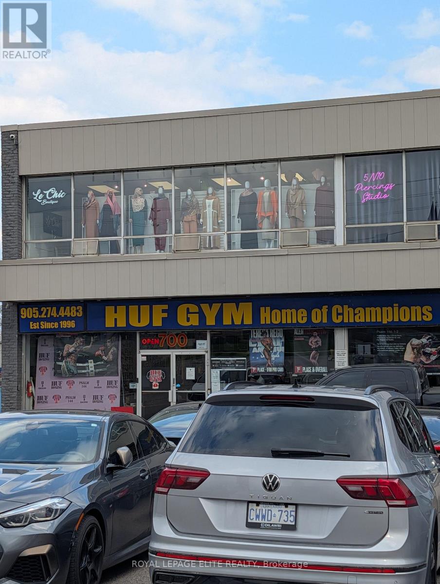202 - 700 DUNDAS STREET E, Mississauga, Ontario