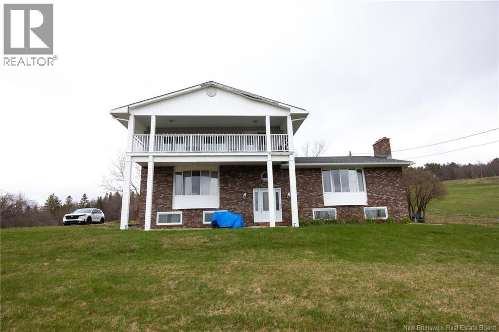 36 Dean's Lane, Douglas, New Brunswick