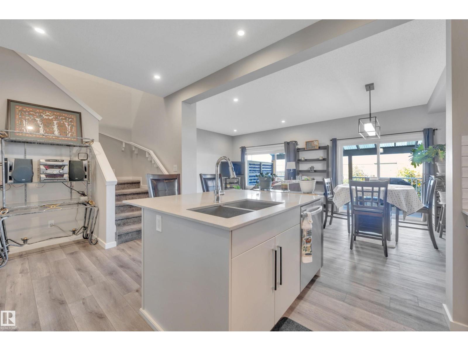 157 Larch Cr, Leduc, Alberta  T9E 0S5 - Photo 12 - E4474054
