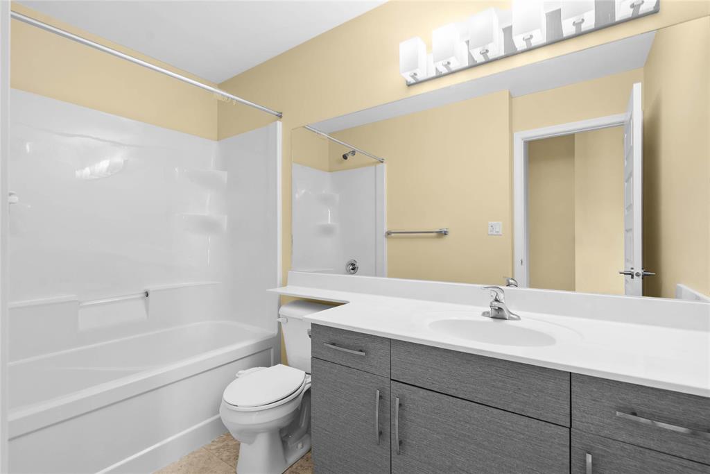 301 Cartesian Gate, Winnipeg, Manitoba  R2P 1W8 - Photo 13 - 202609826